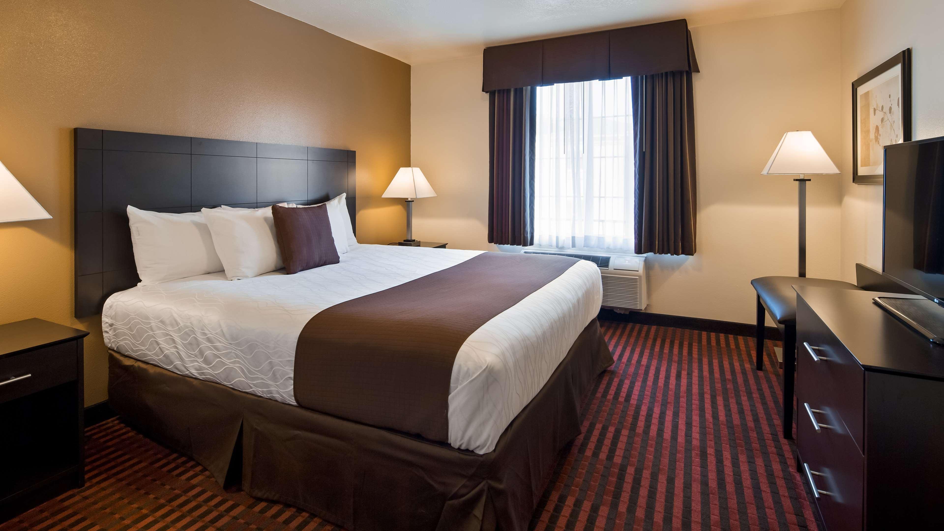 Best Western Salinas Valley Inn & Suites Zewnętrze zdjęcie