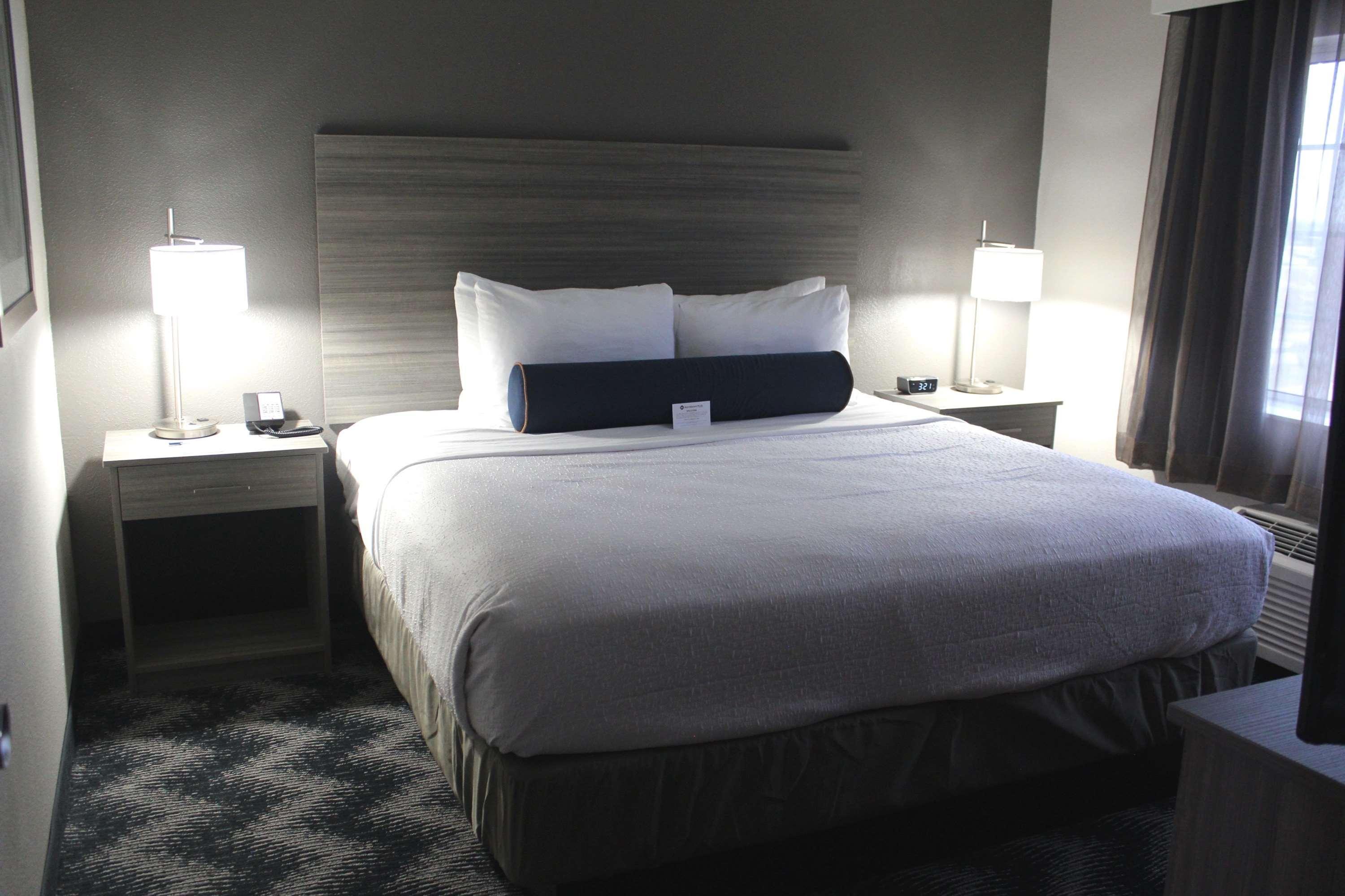 Best Western Salinas Valley Inn & Suites Zewnętrze zdjęcie
