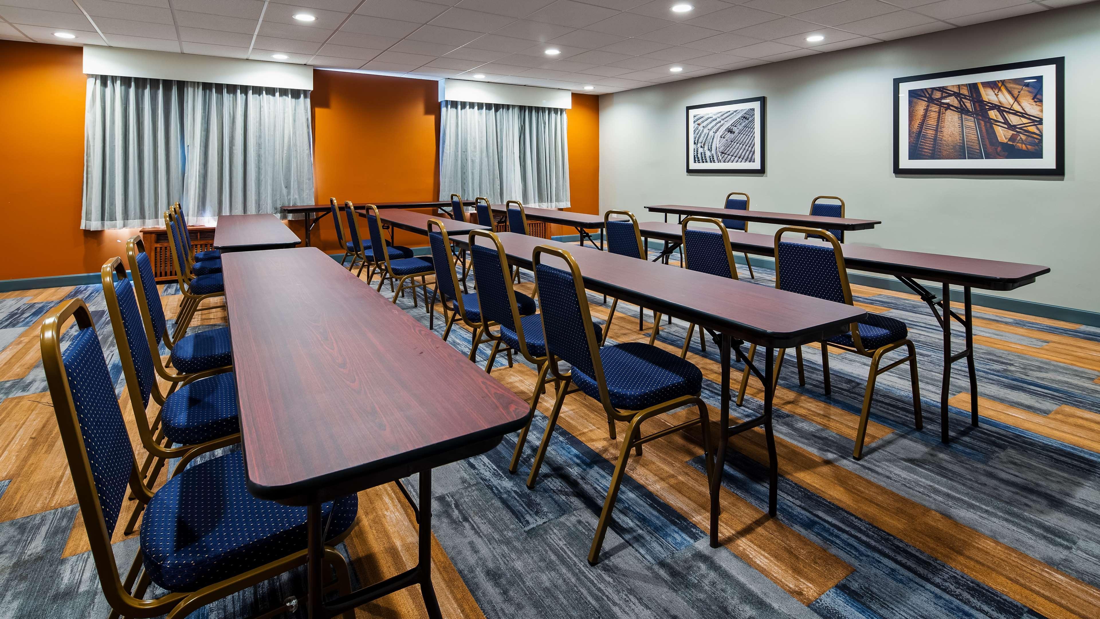 Best Western Salinas Valley Inn & Suites Zewnętrze zdjęcie