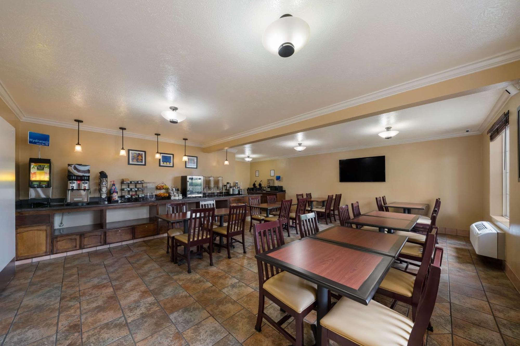 Best Western Salinas Valley Inn & Suites Zewnętrze zdjęcie