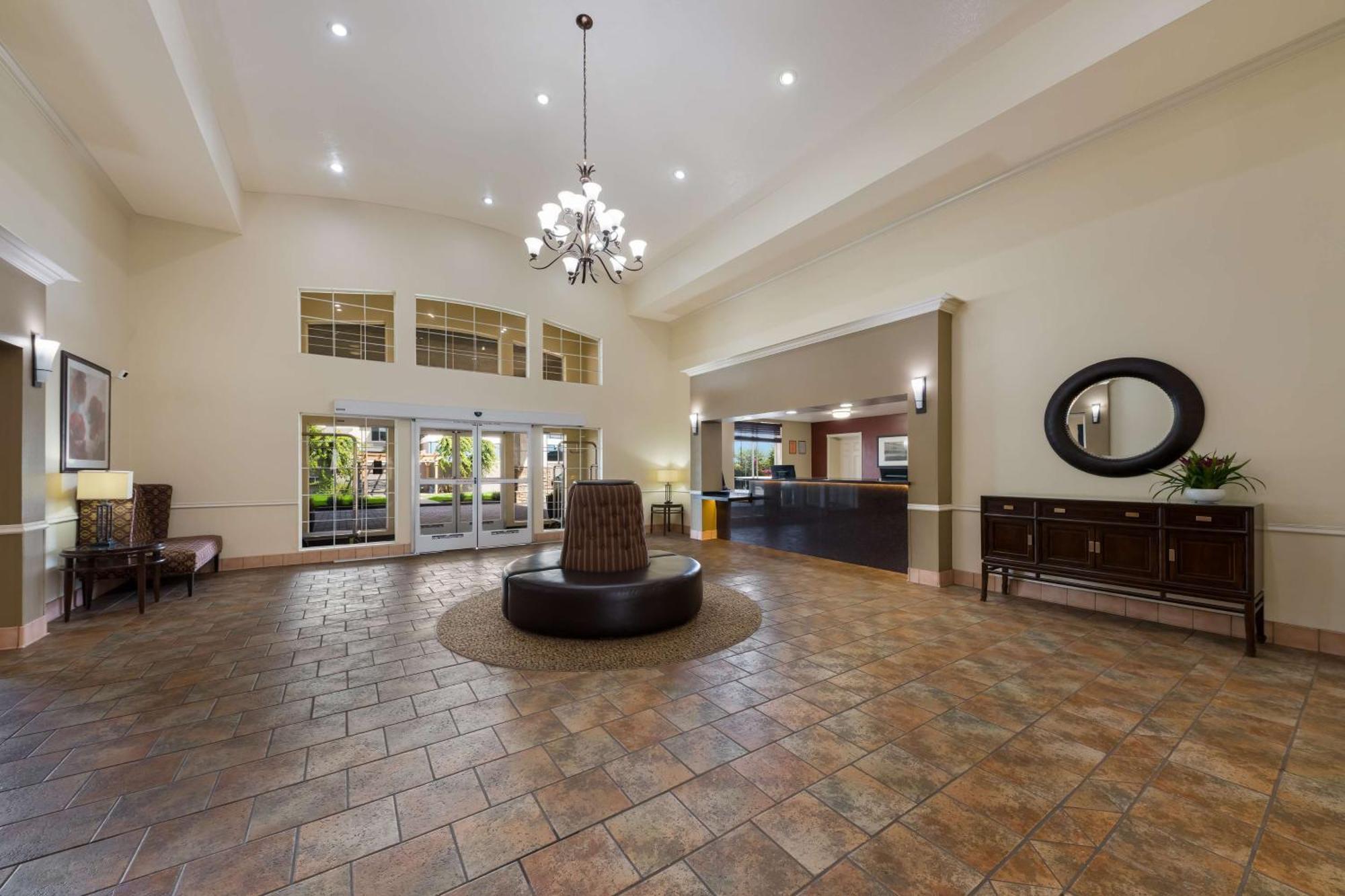 Best Western Salinas Valley Inn & Suites Zewnętrze zdjęcie