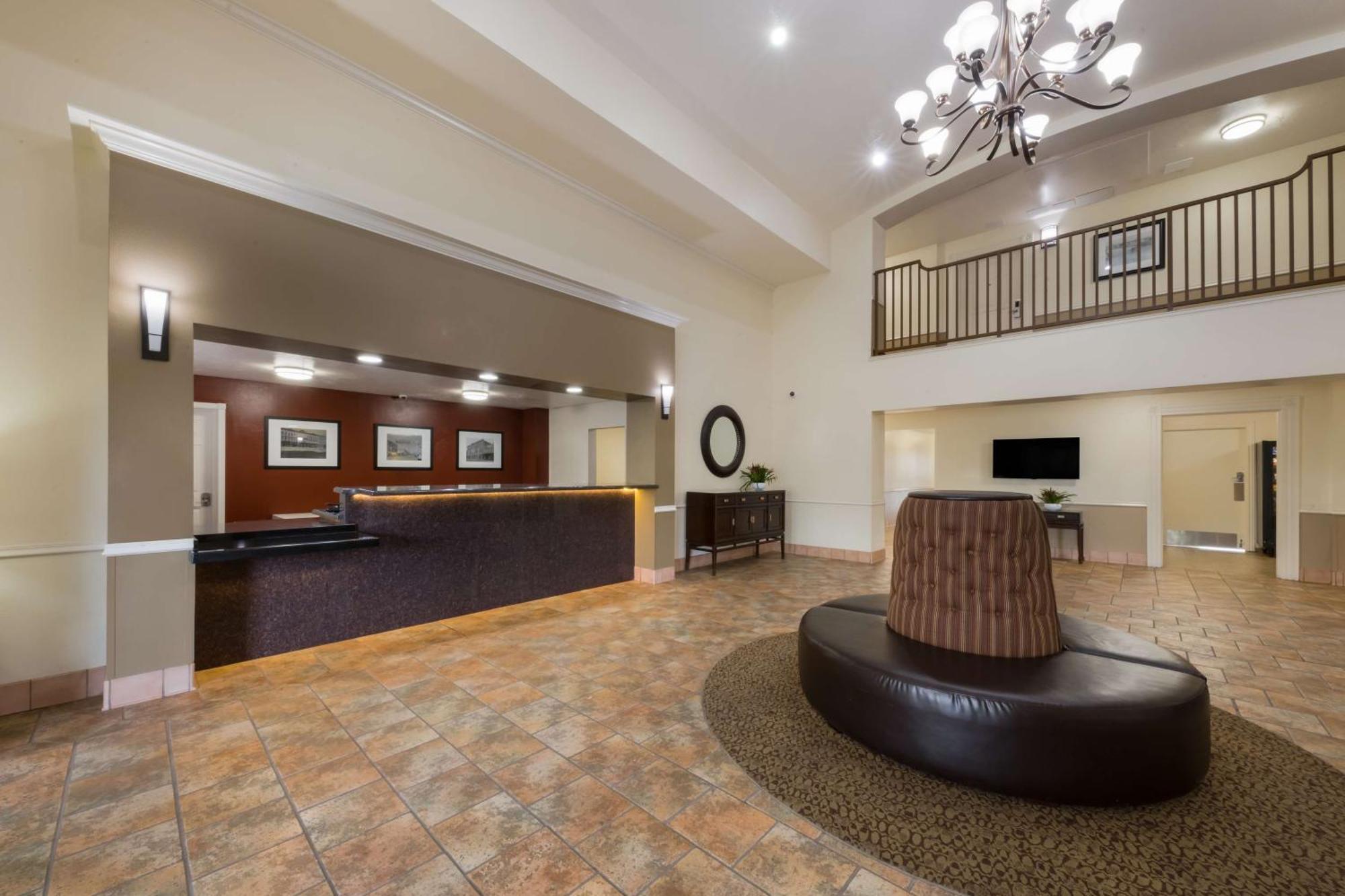 Best Western Salinas Valley Inn & Suites Zewnętrze zdjęcie